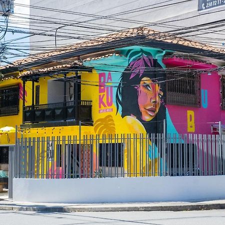 Baku Laureles Hostel Medellín Esterno foto